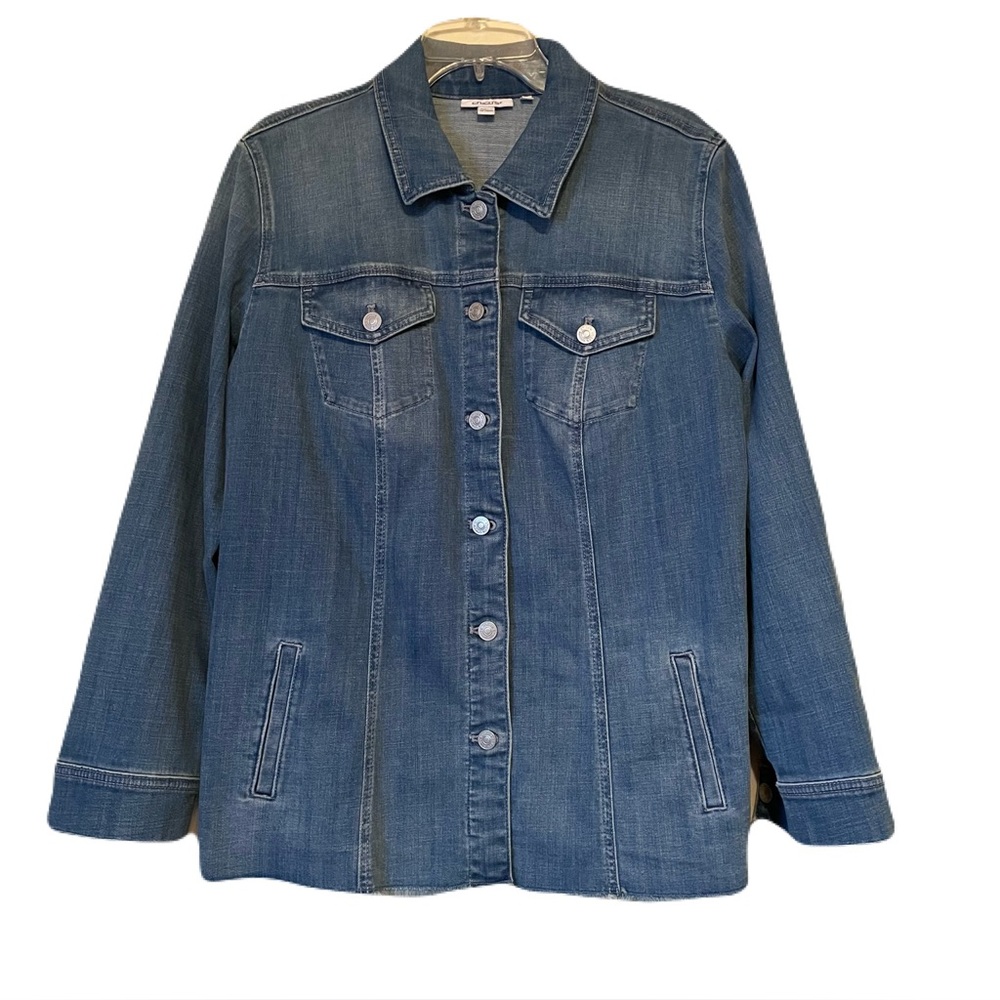 Chico’s Denim Blue Jean Frayed Hem Jacket Chico’s size 3 XL